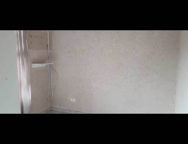 3 BEDROOM HOUSE FOR SALE IN MEREDALE